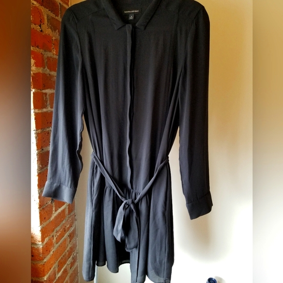 💥Banana Republic💥.Night out Ready! PERFECT addition to any outfit. - Picture 2 of 7